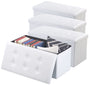 infactory 4er-Set Faltbare Sitz-Truhen 80L Stauraum weiss. Vier weiße, würfelförmige Truhen für Stauraum und Sitzgelegenheiten.