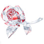 Swarovski Blühende Rose Kristallfigur – Rot, 5428561: Rote Kristallrose aus facettiertem Kristall, dient als Dekorations- oder Sammlerobjekt.