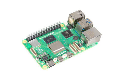 Raspberry Pi 5 Einplatinencomputer - 16GB RAM Modell. Grüne Rechteckplatine. Programmierbarer Mikrocomputer für Projekte.