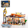 FUNWHOLE City Gas Station Bauset mit Licht – 1608 PCS