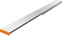 Layher 1351290 Alu-Telesteg – max. 2.90 m ausziehbar. Silberne, ausziehbare Alu-Plattform als Arbeitsbrücke im Gerüstbau.