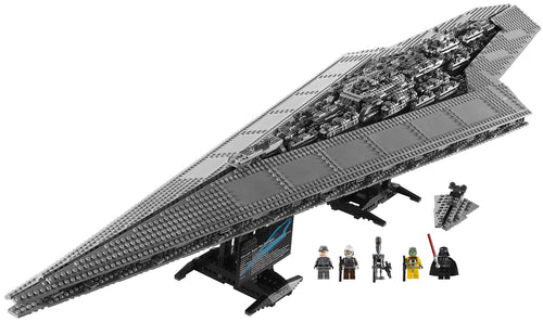 LEGO Star Wars Super Star Zerstörer Baustein-Set – 10221, ein dunkelgraues, keilförmiges Modell zum Nachbau und als Sammlerstück.
