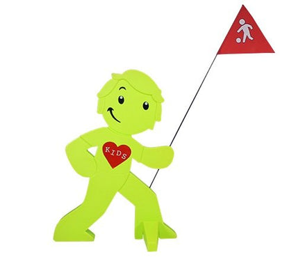 StreetBuddy Warnfigur mit Fahne – Kindersicherheit Warnaufsteller Grün