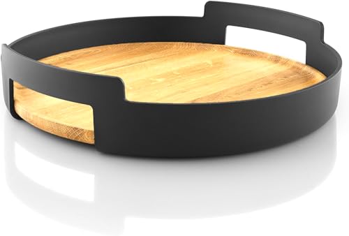 EVA SOLO Nordic Kitchen Serviertablett Schwarz. Rechteckiges, schwarzes Serviertablett aus Holzverbundmaterial. Zum Transportieren und Servieren von Speisen und Getränken im Innen- und Außenbereich.
