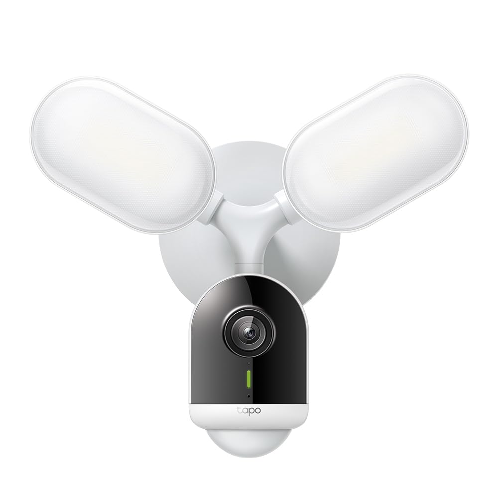Tapo C720 Flutlicht Sicherheitskamera WLAN 2K aussen – Kabel, weiße 2K-Flutlichtkamera zur Videoüberwachung und Ausleuchtung aussen.