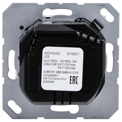 Jung A1520-15CAWW SCHUKO-Steckdose USB Typ AC Kinderschutz Alpinweiss