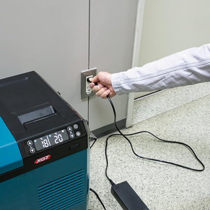 Makita CW004GZ Akku-Kühl-/Wärmebox – 40V max. 29 Liter