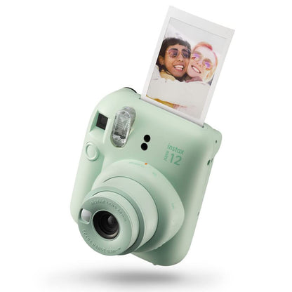 Fujifilm Instax Mini 12 analoge Sofortbildkamera - Minzgrün
