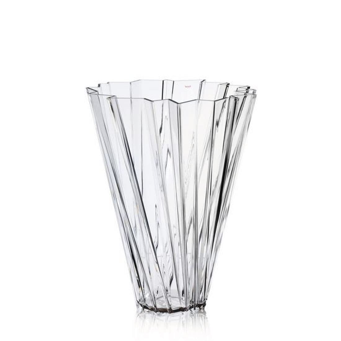 Kartell 1229B4 Shanghai Vase – Glasklare Ausführung. Geometrisch gefaltete Vase aus klarem Kunststoff zur Aufnahme von Schnittblumen.