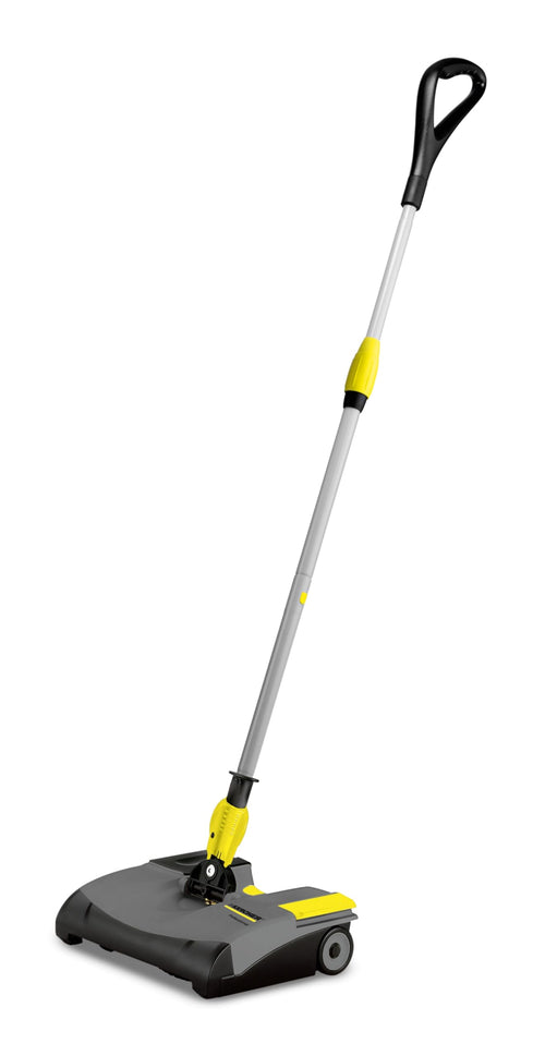 Kärcher EB 30/1 Li-Ion Elektrobesen - Kabellos Profi, gelb-schwarz mit rotierender Bürste. Zum schnellen Kehren von Hartböden und Teppichen.
