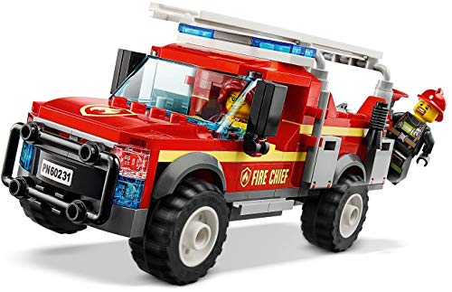 LEGO City Feuerwehr-Einsatzleitung Set 60231. Roter, rechteckiger Feuerwehr-Kommandowagen mit Antenne. Ermöglicht die Koordination von Feuerwehreinsätzen durch Bereitstellung einer mobilen Kommandozentrale.
