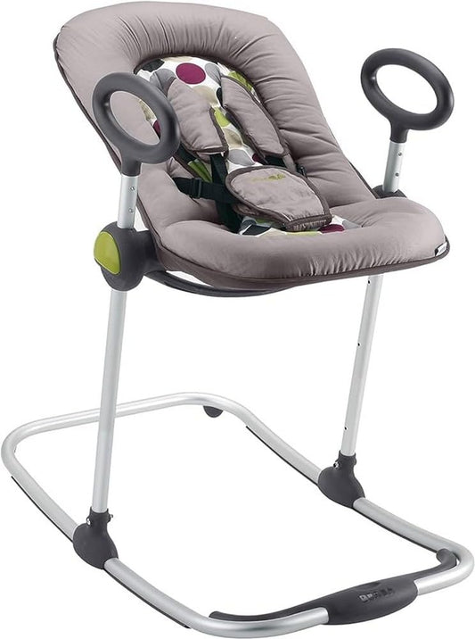 BÉABA BabyWippe Up & Down I, schwarze, höhenverstellbare Wippe. Bietet Säuglingen sichere Lagerung und fördert Interaktion auf Augenhöhe.