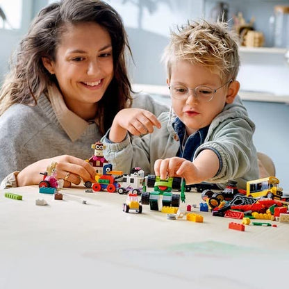 LEGO Classic 11014 Steinebox mit Rädern - Bauset