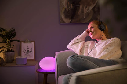 Philips Hue Flourish Tischleuchte – White & Color Ambiance