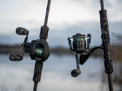 Abu Garcia MAX X Black Ops Baitcast Combo 1.98m 10-40g – Schwarz