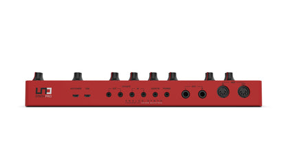 IK Multimedia UNO Synth Pro Desktop Polyphoner Synthesizer
