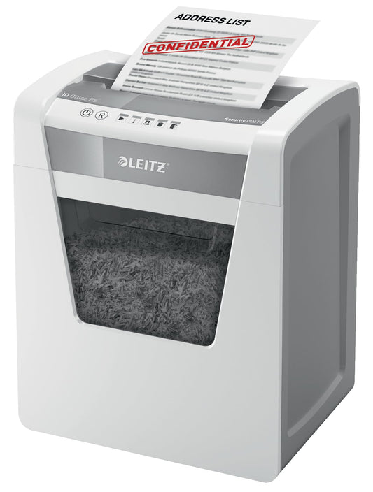 Leitz IQ Aktenvernichter Office – P5 Mikroschnitt 80020000. Schwarzer Office-Aktenvernichter vernichtet vertrauliche Dokumente sicher im P5 Mikroschnitt.