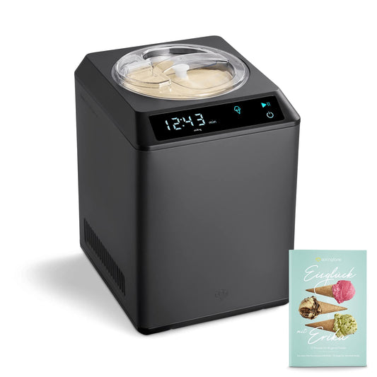 SPRINGLANE Erika Eismaschine & Joghurtbereiter 2.5L. Weiße, zylindrische Küchenmaschine. Bereitet Speiseeis und Joghurt durch Kühlen und Rühren zu.
