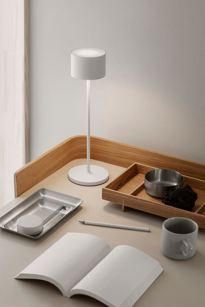 Blomus Farol Mobile LED Akku-Leuchte für Innen & Aussen, Weiss