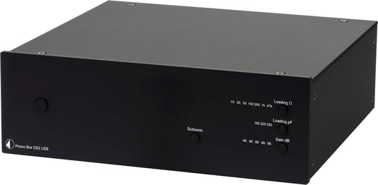 Pro-Ject Phono Box DS2 Phono-Vorverstärker - Schwarz. Schwarzer, rechteckiger Vorverstärker. Verstärkt Vinyl-Signale für Hifi-Anlagen.