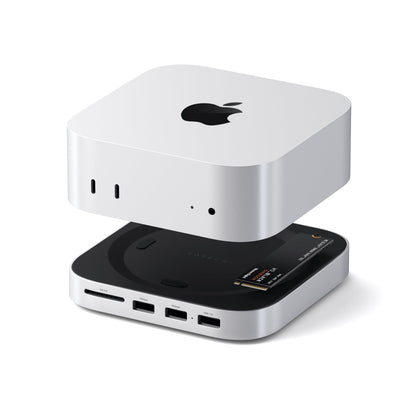 SATECHI Mac mini M4 Hub Stand NVMe SSD Dock - Silber. Silber, erweitert Konnektivität und NVMe-Speicher für Mac mini M4.