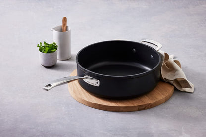 Le Creuset Aluminium-Antihaft Sautépfanne Anthrazit Ø 28 cm
