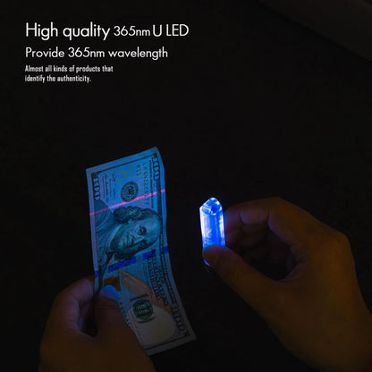 RovyVon A8 G4 LED Schlüsselanhänger-Taschenlampe, 650 Lumen