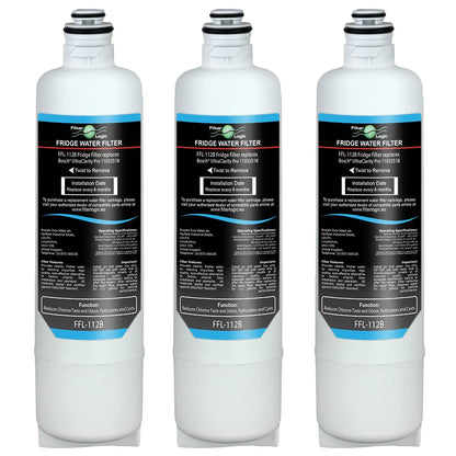 FilterLogic FFL-112B Wasserfilter – 3er-Set kompatibel UltraClarity Pro. Weiße, zylindrische Patronen filtern Wasser im Kühlschrank.