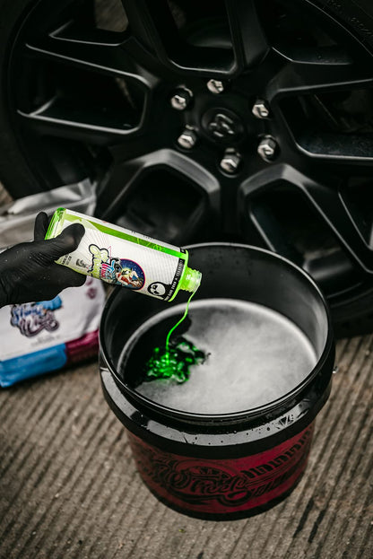 Nuke Guys Auto Waschset mit Wascheimer, Shampoo und Felgenreiniger