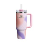 STANLEY Quencher H2.0 FlowState Trinkflasche 0.89 L, Rose Petal Motion – Edelstahlbecher mit Strohhalm und Traggriff
