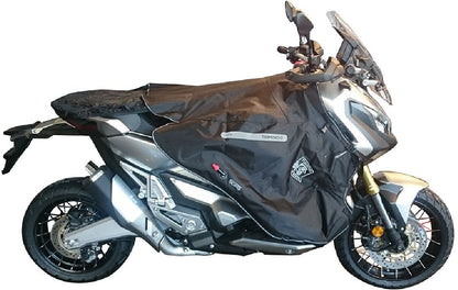 TUCANO URBANO R186X Thermobezug Roller-Beinschutz – Schwarz. Thermobezug für Rollerfahrer; schützt Beine vor Kälte und Nässe.