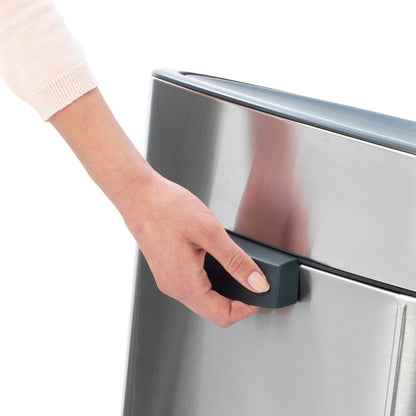 Brabantia Touch Bin New Edelstahl Abfalleimer 40L - Brilliant Steel
