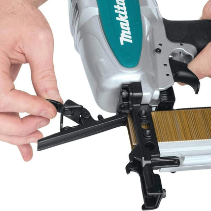 Makita AT1150A – Professioneller Druckluft-Tacker für Klammern