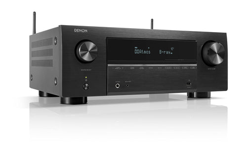 Denon AVR-X2800HDAB 7.2-Kanal AV-Receiver 8K DAB Schwarz. Rechteckiges Gerät zur zentralen Audio-/Videoverarbeitung.