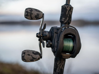 Abu Garcia MAX X Black Ops Baitcast Combo 1.98m 10-40g – Schwarz