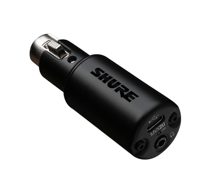 Shure MVX2U XLR-Mikrofon zu USB Digital-Interface mit Phantompower. Schwarzes Interface, bietet 48V Phantomspeisung.
