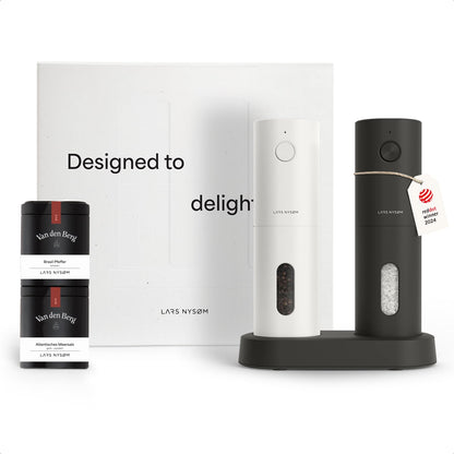 LARS NYSØM Elektrische Gewürzmühlen Set – Geschenkset Black/White: Zylindrische Mühlen, schwarz-weiß, mahlen elektrisch Gewürze.