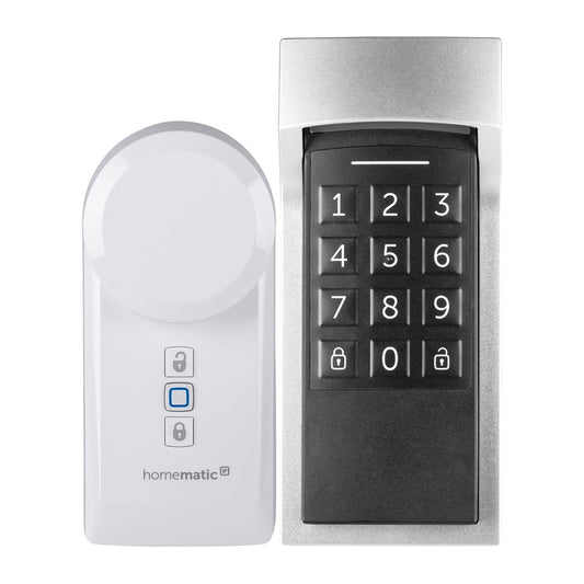 Homematic IP Türschlossantrieb Smart Lock – mit Keypad. Kompakt, weiß-grau, mit zugehörigem flachen Keypad. Ermöglicht schlüssellosen Zugang per PIN.