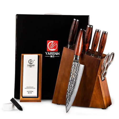 YARENH HTT-Serie Damast Messerset mit Holzblock 8-teilig. Mit silbernen Damastklingen, dunklen Griffen und braunem Holzblock zum präzisen Schneiden von Lebensmitteln.