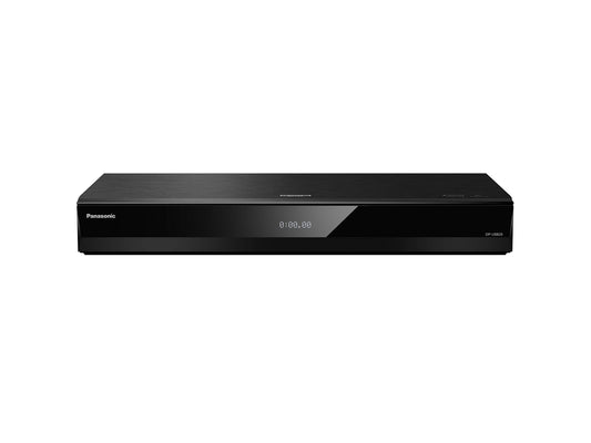 Panasonic DP-UB820EGK Ultra HD Blu-ray Player Schwarz. Rechteckiges, schwarzes Gerät zur Wiedergabe von Ultra HD Blu-rays am Fernseher.