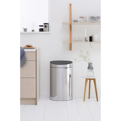 Brabantia Touch Bin New Edelstahl Abfalleimer 40L - Brilliant Steel