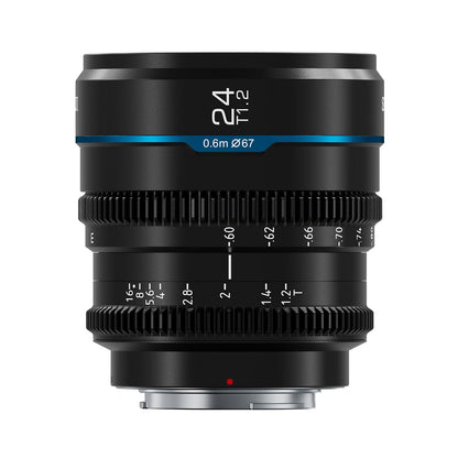 SIRUI Night Walker 24mm Cine-Objektiv – S35 X-Mount Schwarz, ein zylindrisches Objektiv für filmische Weitwinkelaufnahmen auf S35-Kameras mit X-Mount.