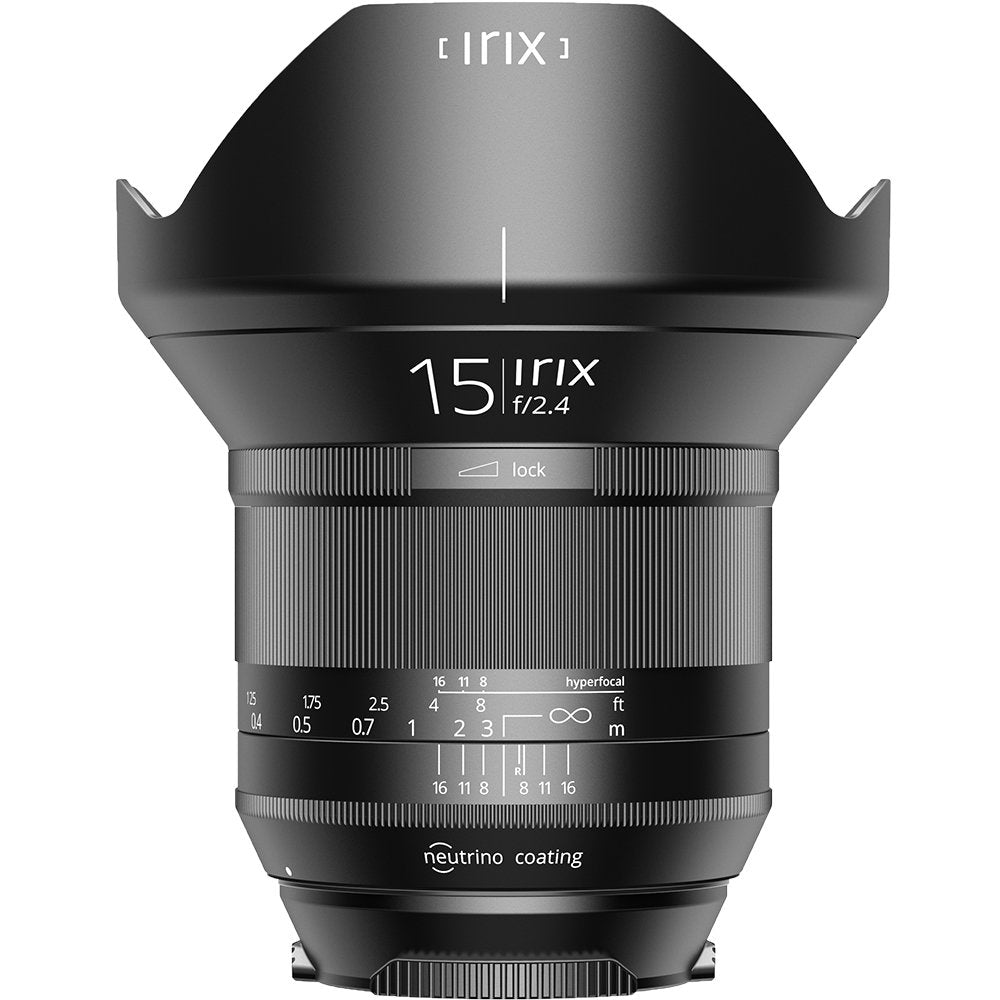 Irix Blackstone 15mm f/2.4 Ultraweitwinkel Objektiv für Canon EF. Schwarz, zylindrisch. Erfasst weite Bildfelder für Landschafts- und Architekturfotografie.