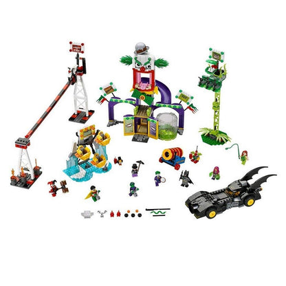 LEGO DC Super Heroes Konstruktionsset - 76035 Joker-Land