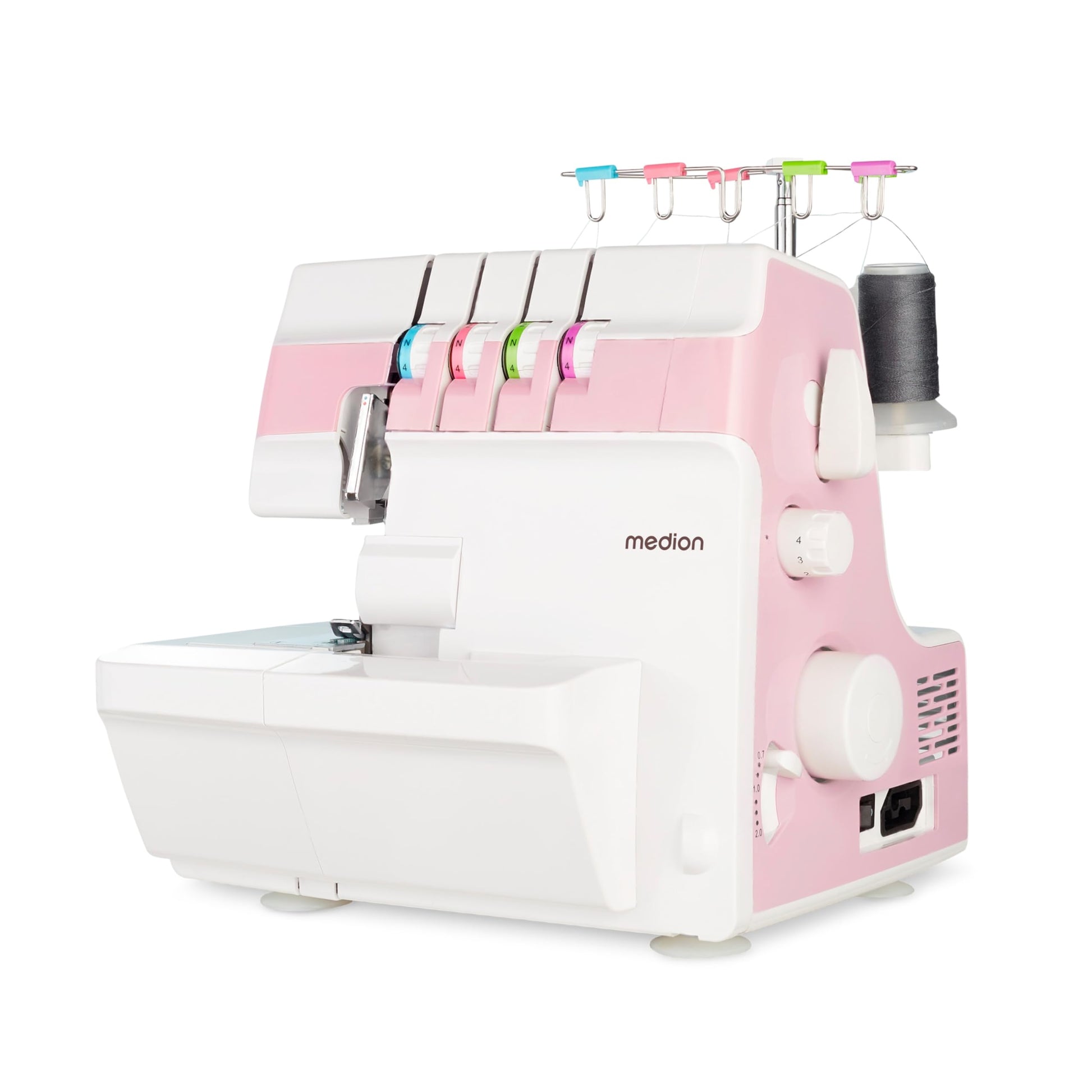 MEDION SO90 MD19169 Overlock Nähmaschine - Rosa mit rosa Gehäuse. Versäubert Stoffkanten für haltbare Nähte und näht elastische Materialien.