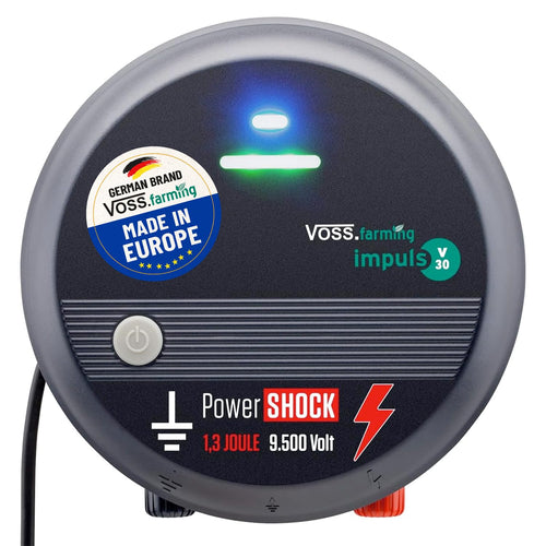 VOSS.farming Impuls V30 230V Elektrozaungerät für Weidezaun. Grün-schwarzes Gehäuse. Betreibt Weidezaun zur Tierhaltung.