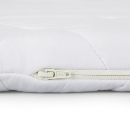 Amazon Basic Matratzenauflage Schaumkern 6cm - 120x200cm Weiss