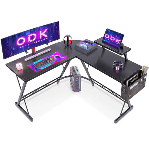 ODK Gaming Eckschreibtisch L-Form m. Monitorständer – Schwarz 127x127 cm. Schwarzer L-förmiger Schreibtisch mit Monitorständer, ideal für Gaming-Setups und Büroarbeit.