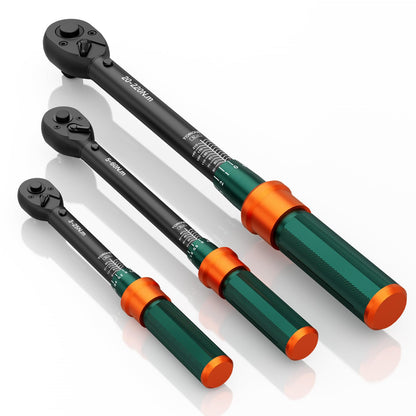 NADOKHI Drehmomentschlüssel Set 3-tlg - 1/4" 3/8" 1/2" Zoll. Drei silberne Stabschlüssel zur präzisen Drehmomentkontrolle beim Anziehen von Schrauben.