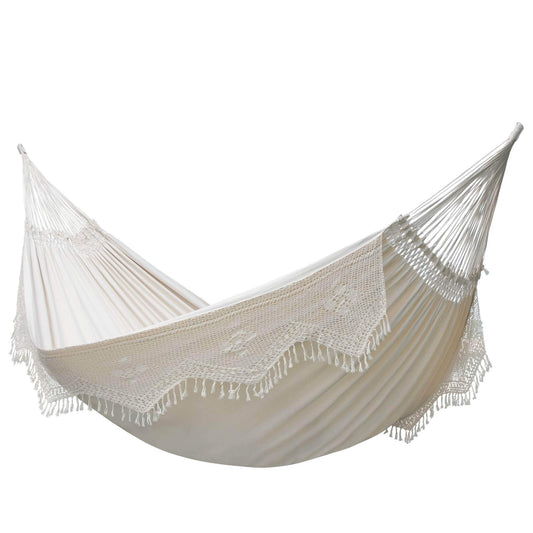 Vivere Original Brasilianisch Hängematte – Doppel – Antique, ein antique-farbenes Stofftuch zum Entspannen im Freien.